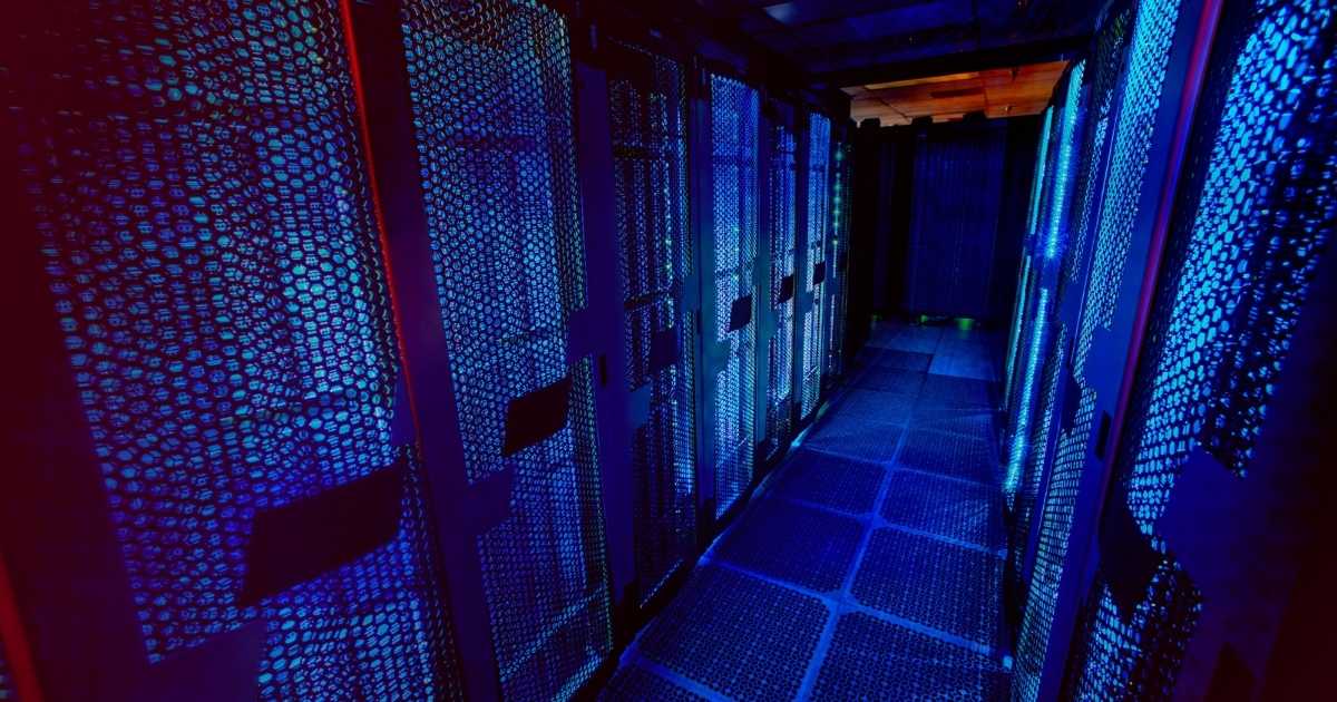 Data centers pressionam demanda global por energia