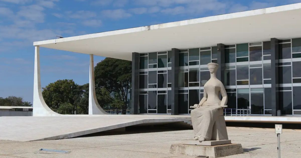 STF volta a julgar responsabilidade de redes por publicações ofensivas