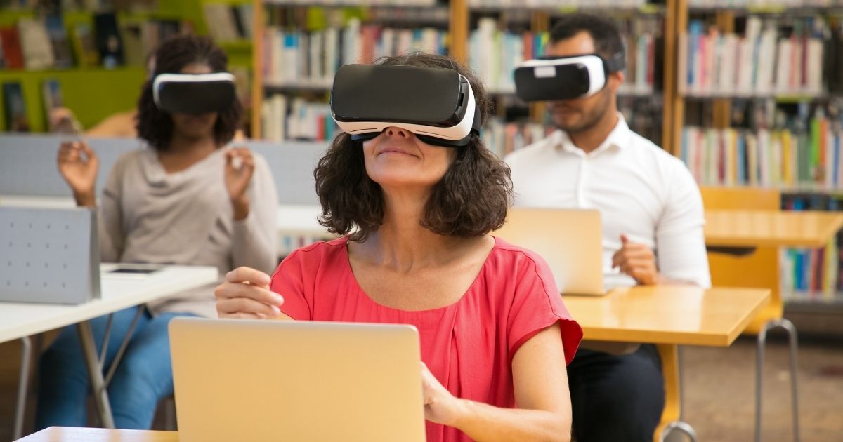 Quase 30 mil servidores federais recebem formação em inteligência artificial